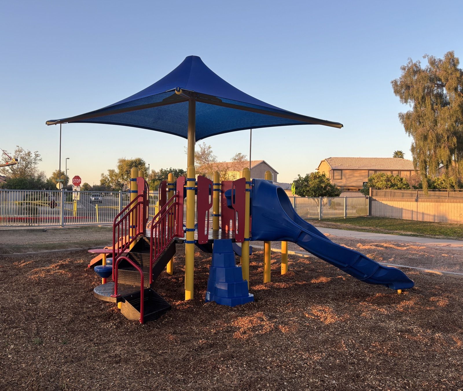 Build Play Contracting playground project