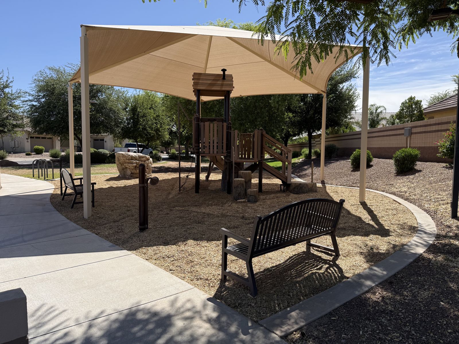 Build Play Contracting playground project