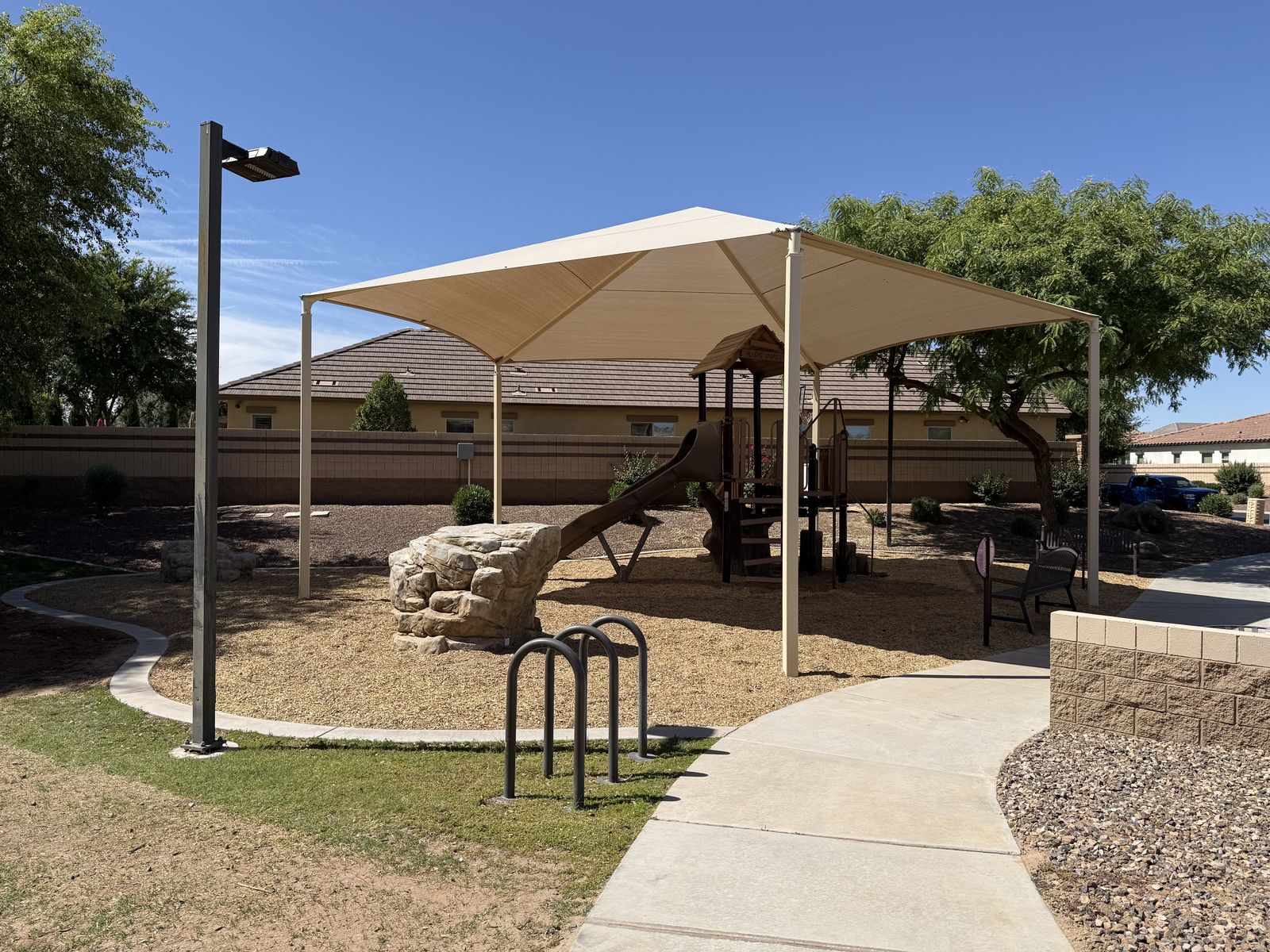 Build Play Contracting playground project