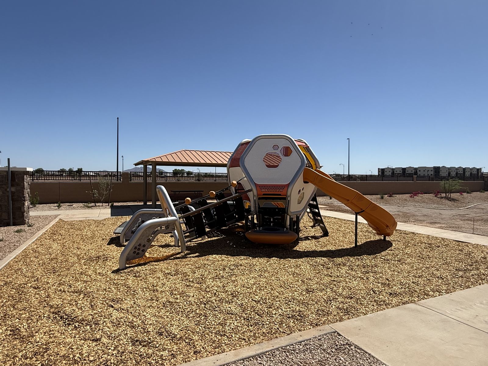 Build Play Contracting playground project