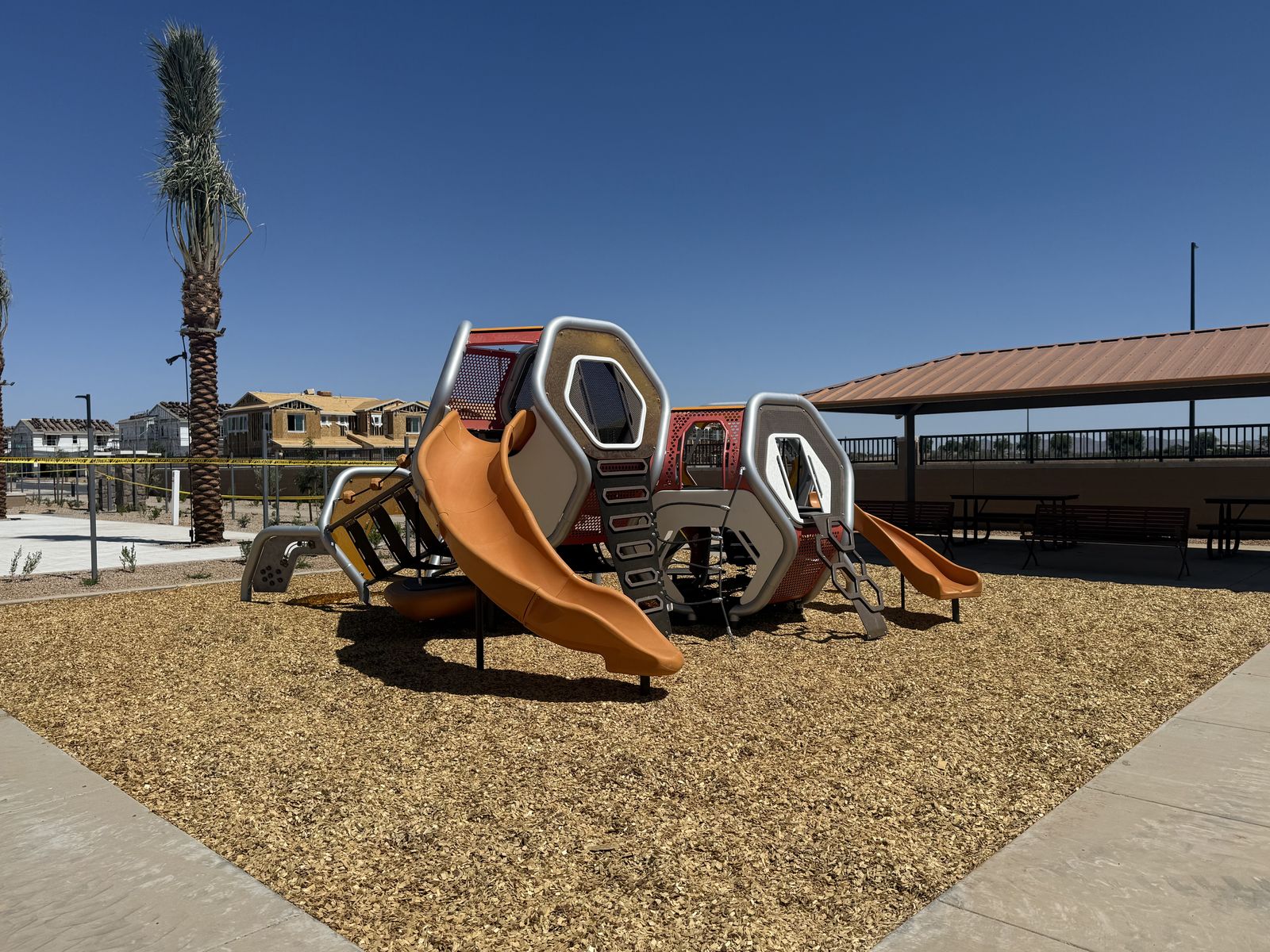 Build Play Contracting playground project